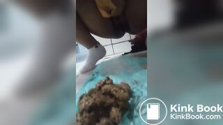 Big poop meal