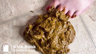 UNREAL 15 Lb Emergency Panty Poop!!