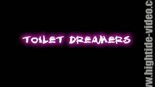 pl_toilet_dreamers