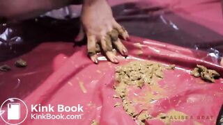 Chubby blonde slut smears with shit all of her body - ThisVi