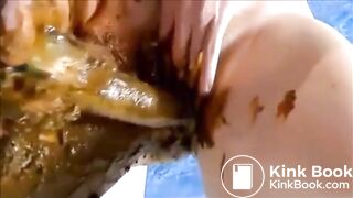 Girl shitting masturbating fisting and squirting orgasm