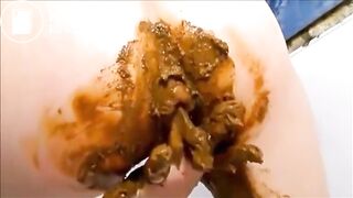 Girl shitting masturbating fisting and squirting orgasm