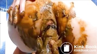 Girl shitting masturbating fisting and squirting orgasm