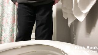 femme poilue des fesses