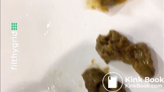 Sofia's Enema Squirt and Shit