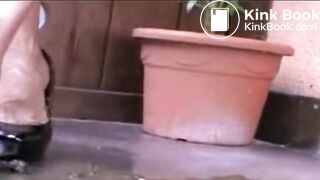 Pooping into her high heels