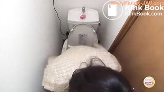 Asian hot young brunette gal poops