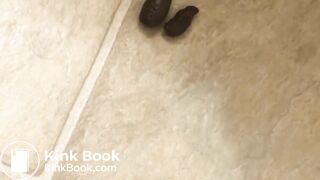 Elle fait un énorme caca