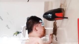 Scatfacesitting video22