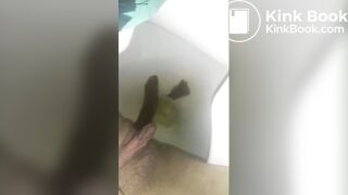 Teacher shitting on her break