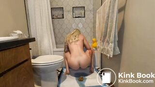 blondie skinny poops
