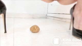 une petite crotte