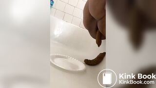 Black BBW Shitting