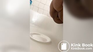 Black BBW Shitting