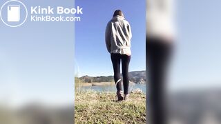 relaxe au bord de l'eau