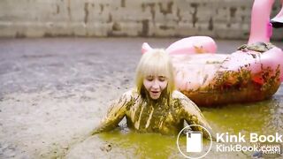 Lyndra Lynns Manure Pool swimming in cowshit