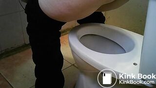 Hospital granny poops 1
