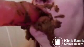 girl-sucking-off-messy-dildo