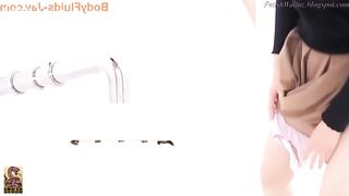 Soft, Cute Waifu (Suzuka) Pooping 5