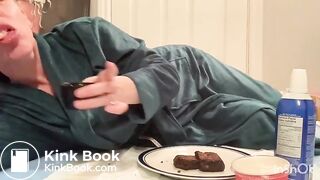 Scat brownie for breakfast