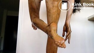 Sexy french girl playing with her shit