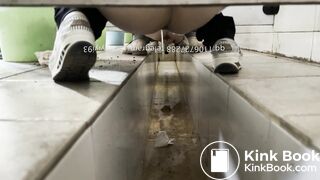 Beautiful girls pee and shit 13