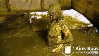 Gossip Girl Lyndra Lynn - Fucked in cowshit