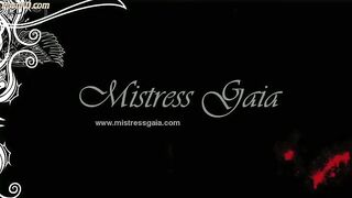 Mistress Gaia and a scat slavegirl at her service