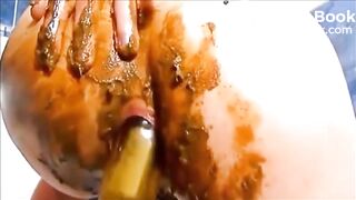 Girl shitting masturbating fisting and squirting orgasm