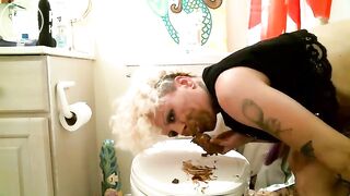 Eating her own shit