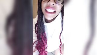 Ebony Hotty shits a huge load