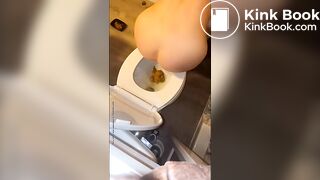 barquette et toilettes