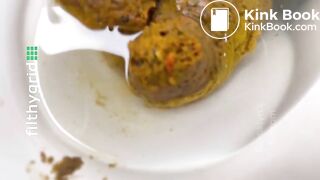 Brooklyn - Toilet Squat Shit