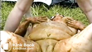 Scat Smeared Amateur BBW - I think this defines my PERFECT woman
