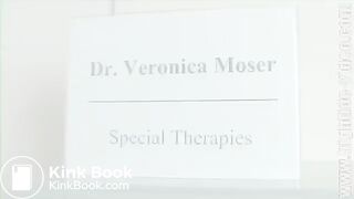 Die wunderbare Veronika als Doctor Moser-377