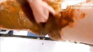 Milf smearing shit on her body masturbating fisting and squirting