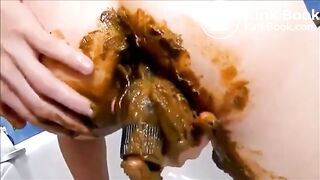 Milf smearing shit on her body masturbating fisting and squirting