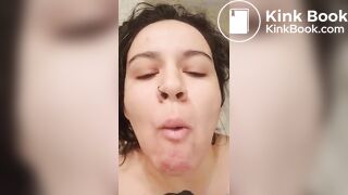 Amateur pooping into girl mouth