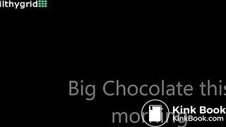 SSBBW black chick fills a bowl with shit