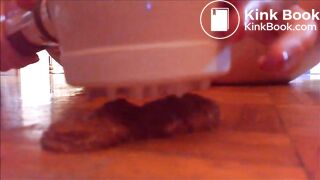 Mature woman masturbating with vibrator and shit