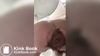 Misty Phoenix - Pooping