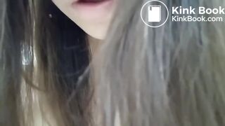 Girl shitting in her hand