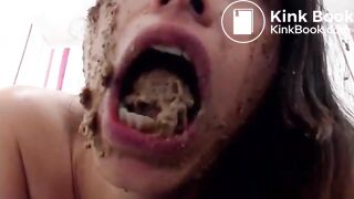 hot latina smears, tastes and toys her own shit