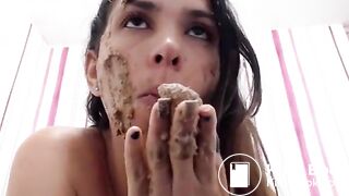 hot latina smears, tastes and toys her own shit