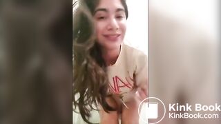 Amateur Girl Takes A Quick Dump