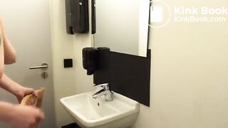 emplir le lave mains