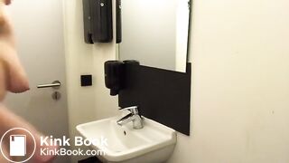 emplir le lave mains