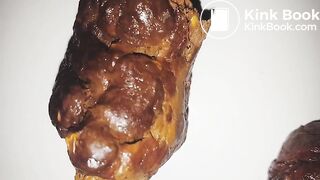 un gros qui déchire