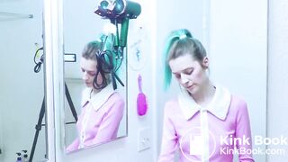 Teen Brushes Her Teeth With Poop In the Morning