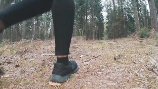 Amy S shits and Wipes in the woods
